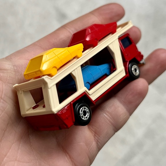 🎈2/$30 - Vtg MATCHBOX Superfast No. 11. CAR TRANSPORTER. ©️1976. - Picture 2 of 4